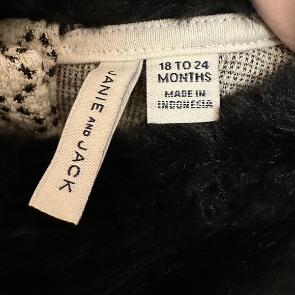 Janie and Jack Dress with fur. - Picture 2 of 3